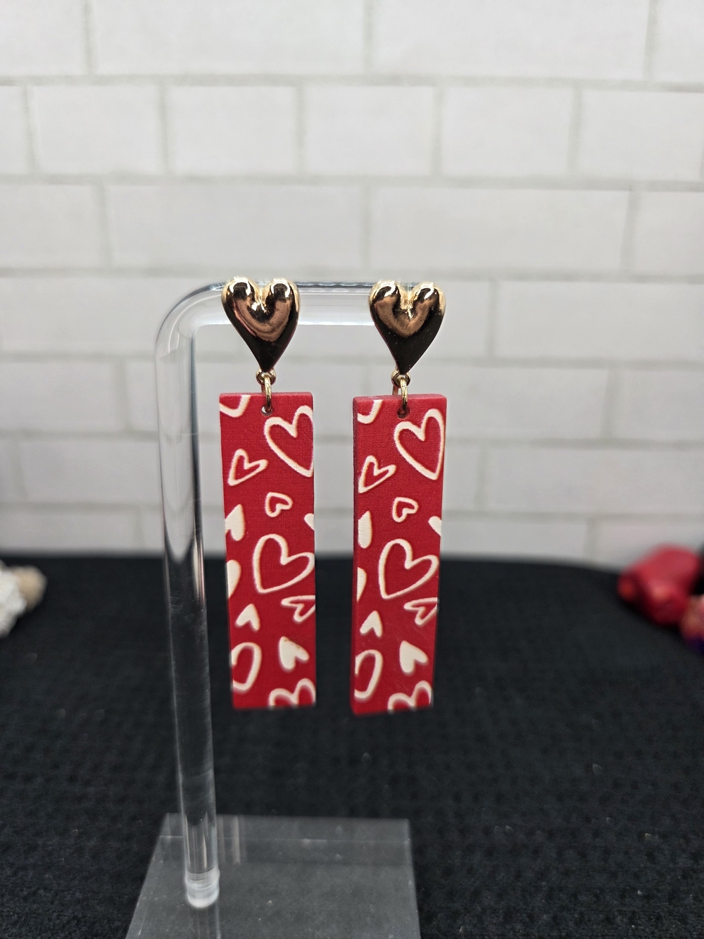 1371. Gold Tone Heart Red Heart-Pattern Drop Earrings